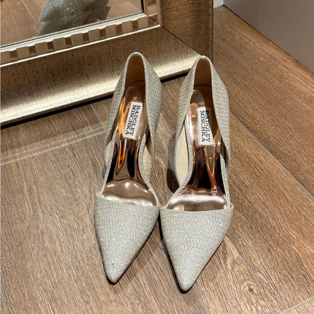 Badgley Mischka Glittering Cream Heels